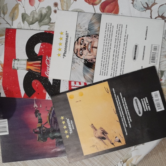 Collectible Paperback Comics Bundle - Picture 6 of 7